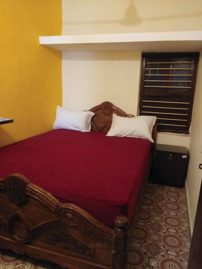 Nks Homestay Pondicherry Exteriör bild