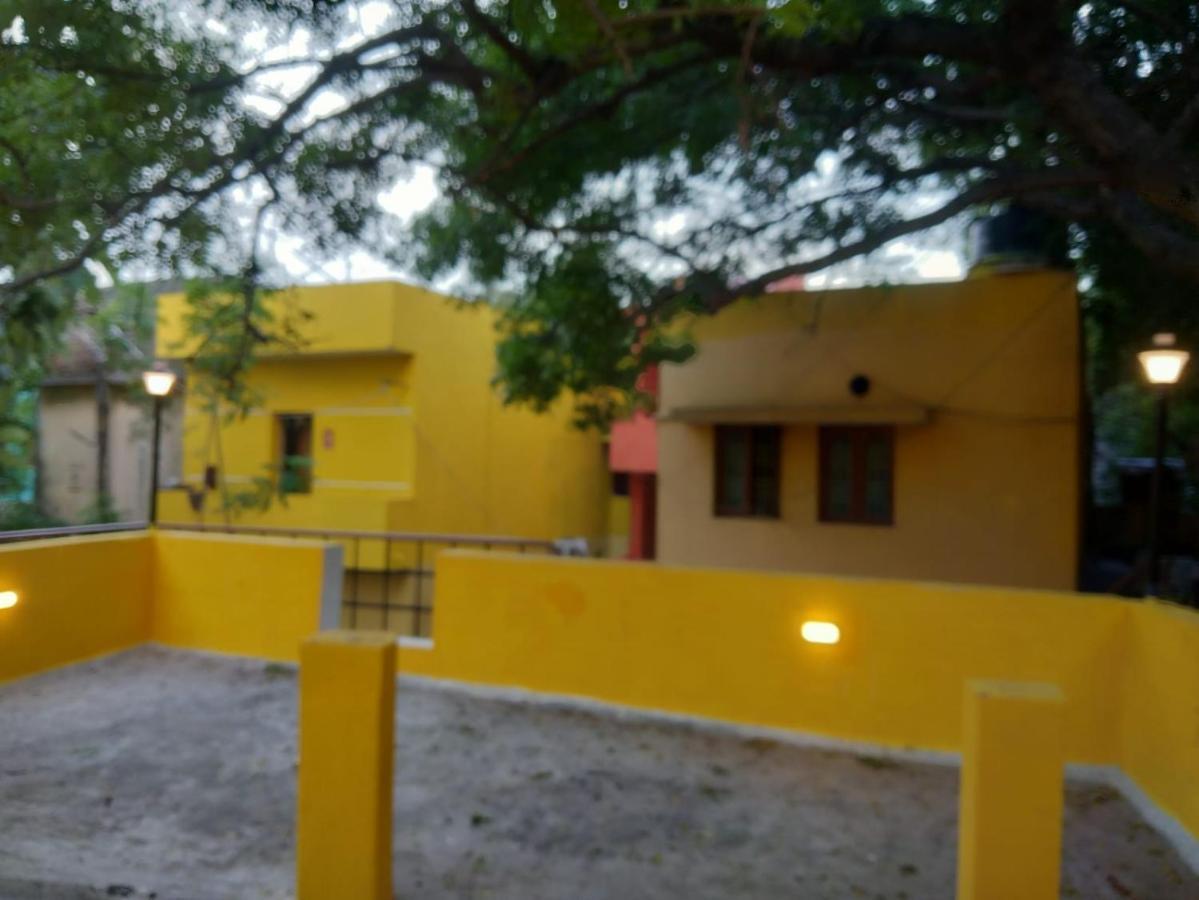 Nks Homestay Pondicherry Exteriör bild